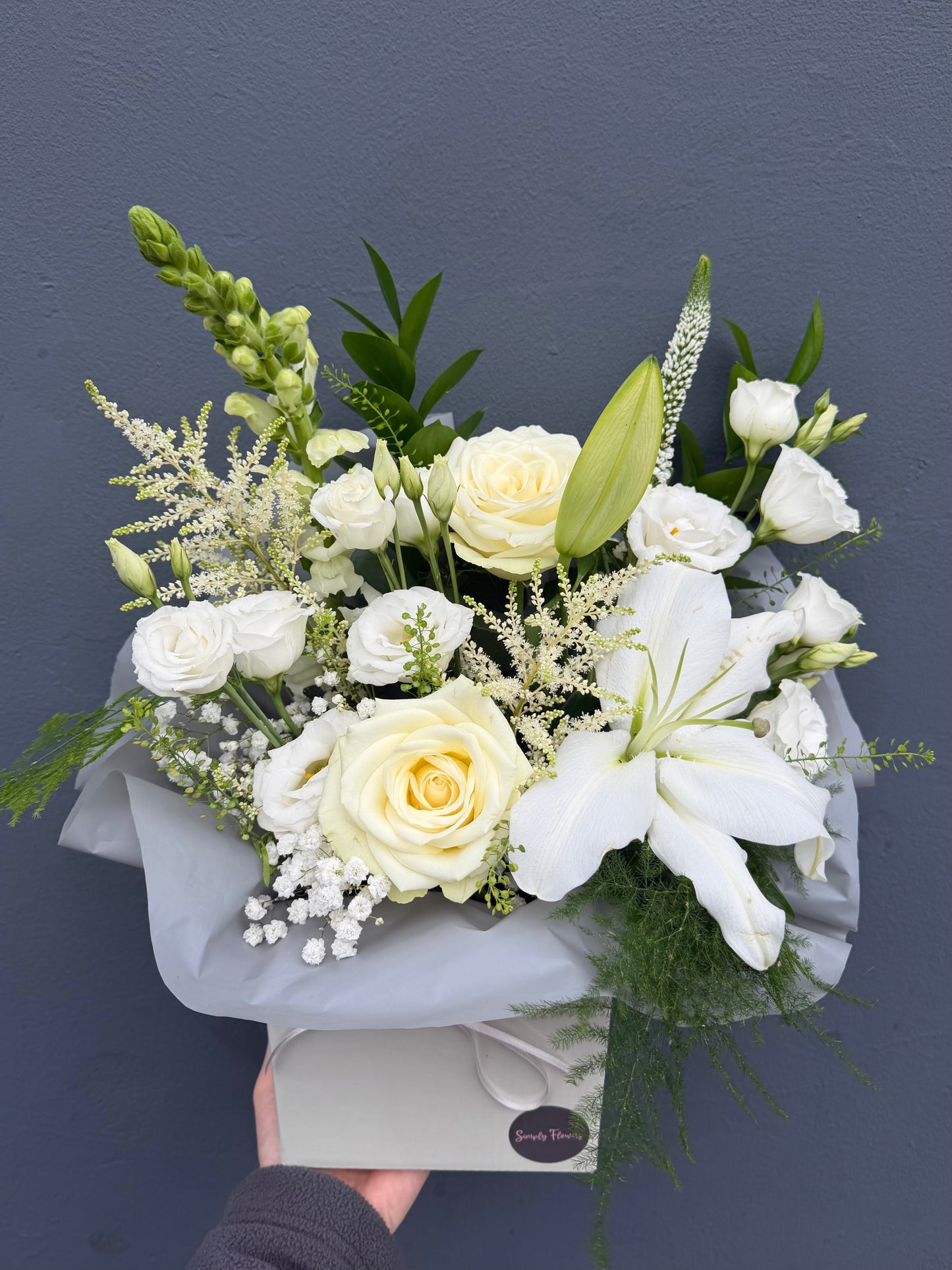 Simply White Box