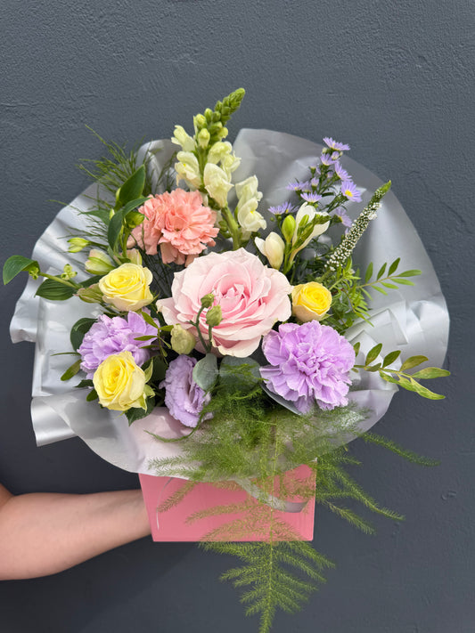 Simply Pastels Box