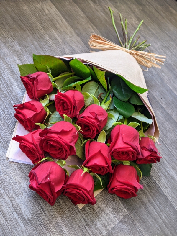 Simply Roses – buy online or call 0161 428 9210