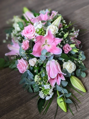 Simply Flowers Cheadle Local Funeral Flower Delivery by Local Florist