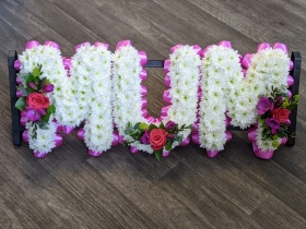 Simply Flowers Cheadle Local Funeral Flower Letter Delivery by Local Florist