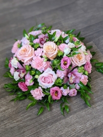 Simply Flowers Cheadle Local Funeral Flower Delivery by Local Florist