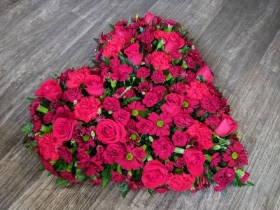 Simply Flowers Cheadle Local Funeral Flower Delivery by Local Florist