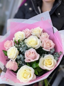 Simply Flowers Cheadle Local Flower Delivery Valentines Romantic Rose Bouquet