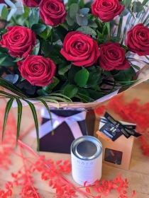 Simply Flowers Cheadle Local Valentines Roses Chocolates Candle Flower Delivery by Local Florist